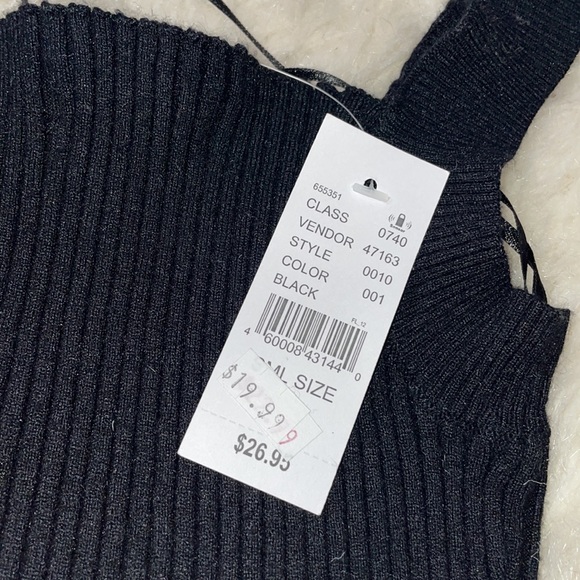 Black Kendall & Kylie Tank top from Pacsun - Picture 3 of 3